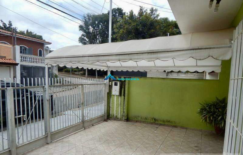 Casa à venda com 3 quartos, 200m² - Foto 2