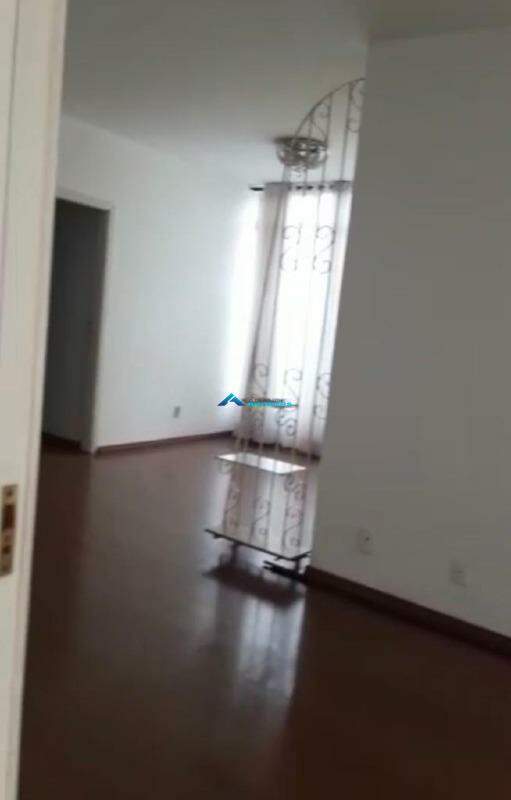 Casa à venda com 3 quartos, 200m² - Foto 5