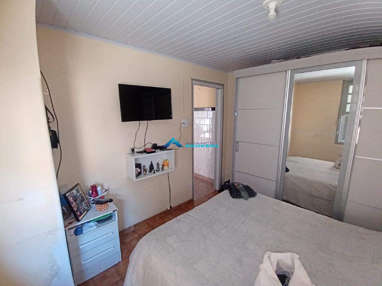 Casa à venda com 2 quartos, 120m² - Foto 13