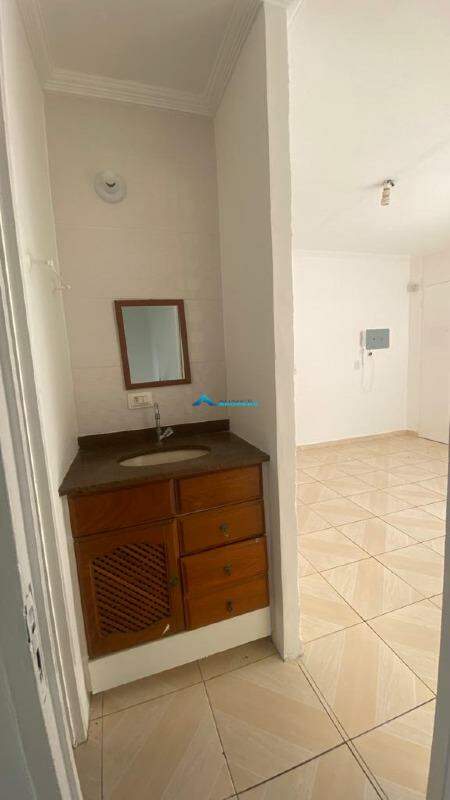 Apartamento para alugar com 2 quartos, 65m² - Foto 14