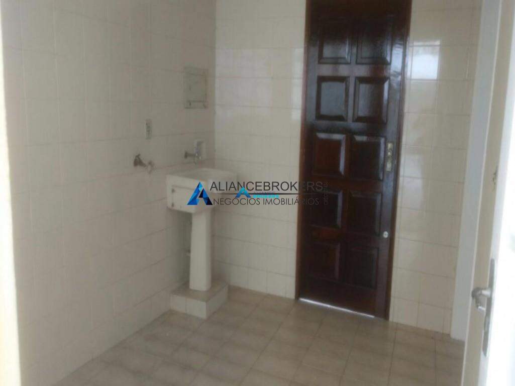 Casa à venda com 3 quartos, 160m² - Foto 10