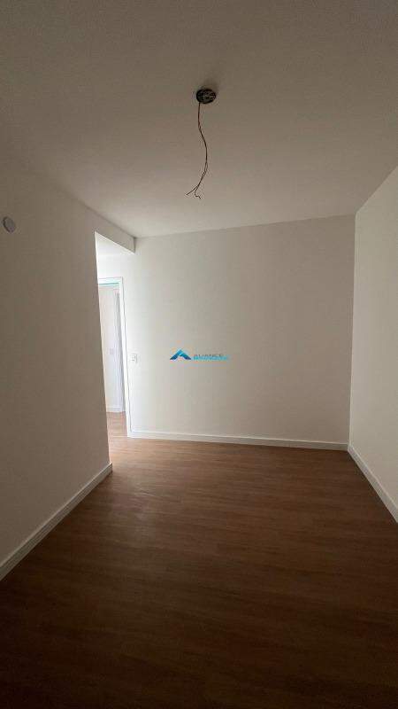 Apartamento à venda com 3 quartos, 78m² - Foto 19