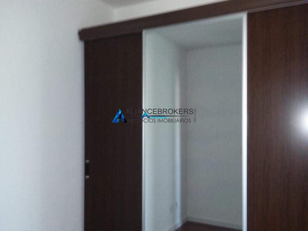 Apartamento à venda com 2 quartos, 69m² - Foto 7