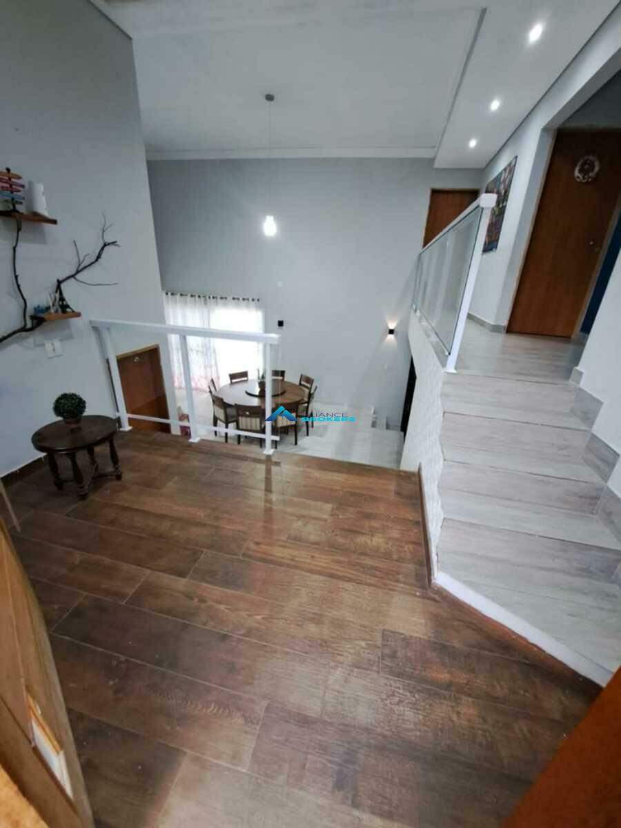 Casa de Condomínio à venda com 3 quartos, 1000m² - Foto 5