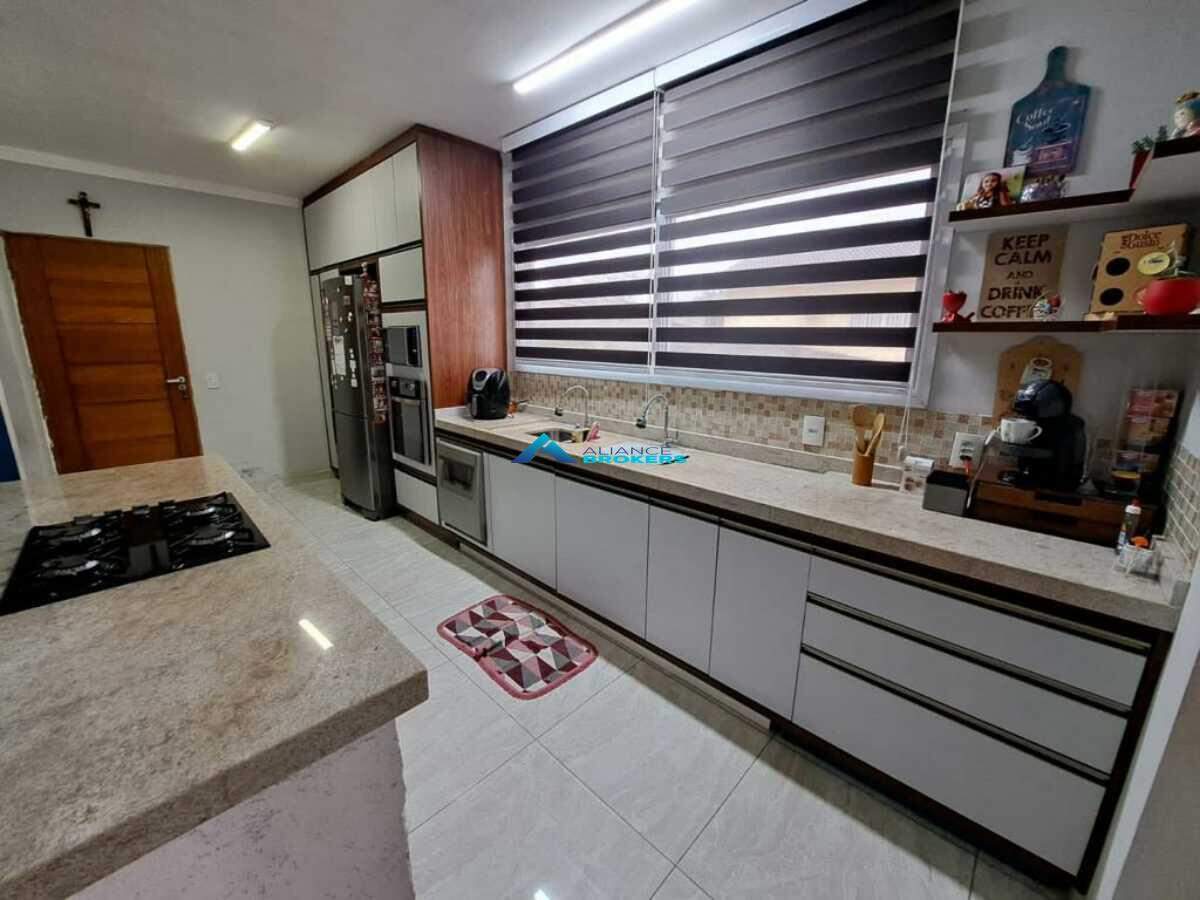 Casa de Condomínio à venda com 3 quartos, 1000m² - Foto 18