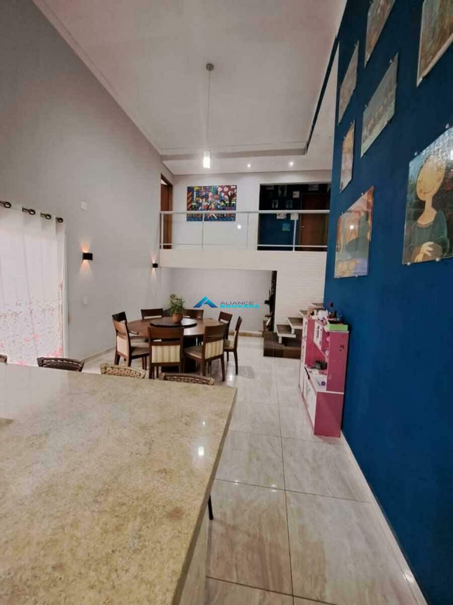 Casa de Condomínio à venda com 3 quartos, 1000m² - Foto 11