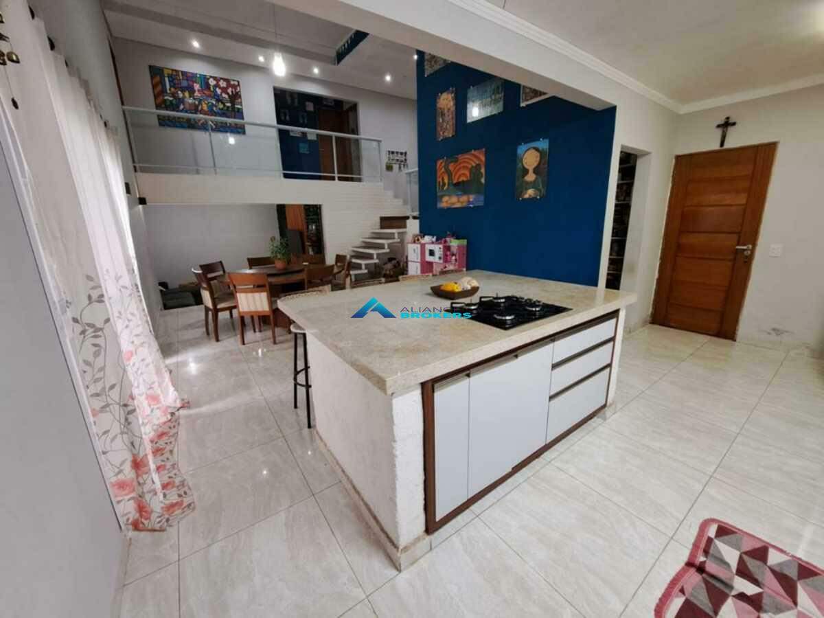 Casa de Condomínio à venda com 3 quartos, 1000m² - Foto 8