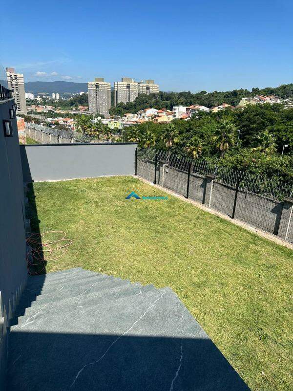 Casa de Condomínio à venda com 3 quartos, 334m² - Foto 14