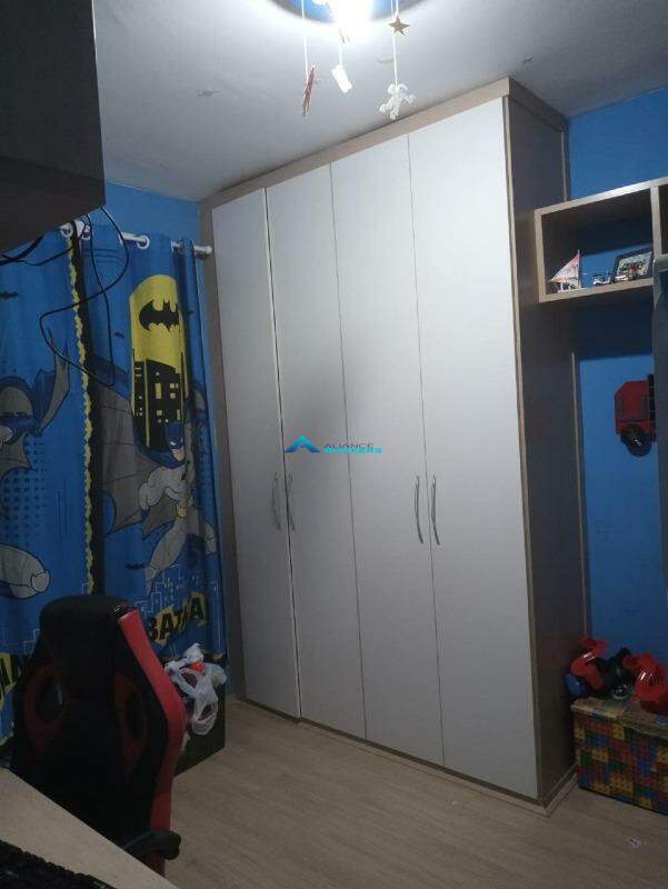 Apartamento à venda com 3 quartos, 98m² - Foto 11