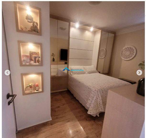 Apartamento à venda com 3 quartos, 92m² - Foto 7