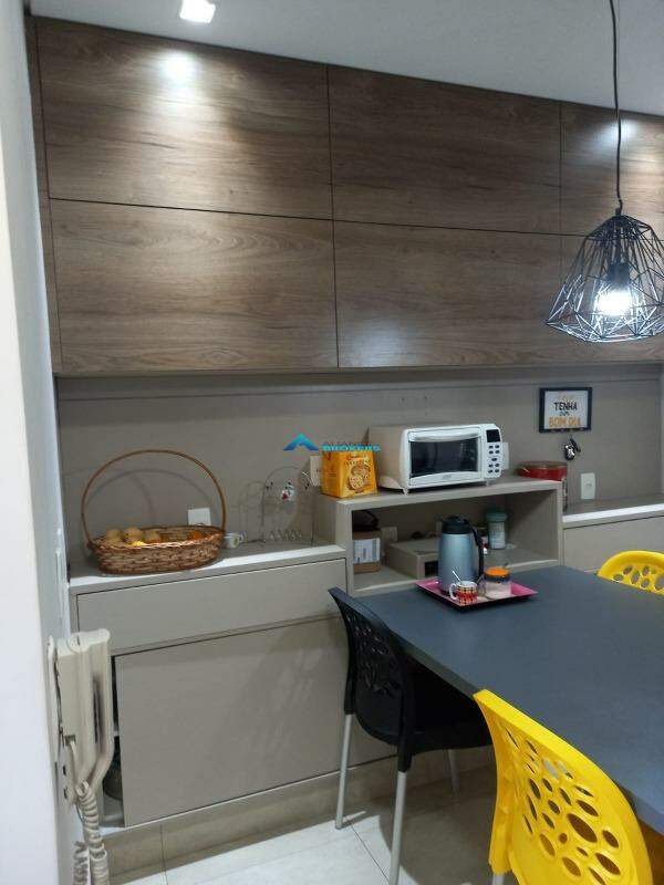 Apartamento à venda com 3 quartos, 122m² - Foto 8