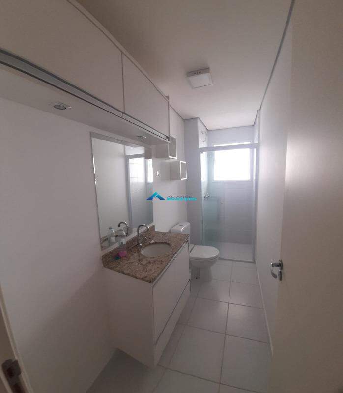 Apartamento à venda com 2 quartos, 69m² - Foto 14