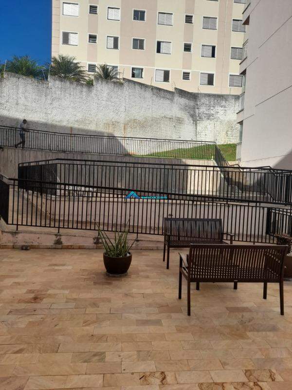 Apartamento à venda com 2 quartos, 69m² - Foto 21