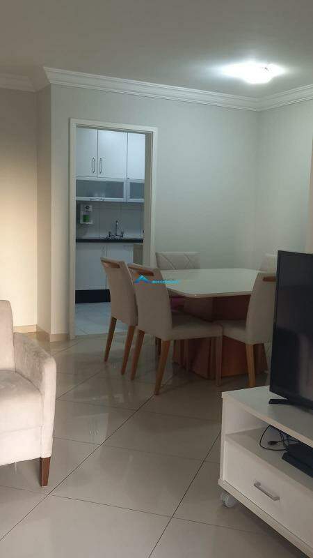 Apartamento à venda com 3 quartos, 90m² - Foto 22