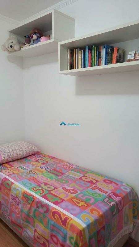 Apartamento à venda com 3 quartos, 90m² - Foto 14