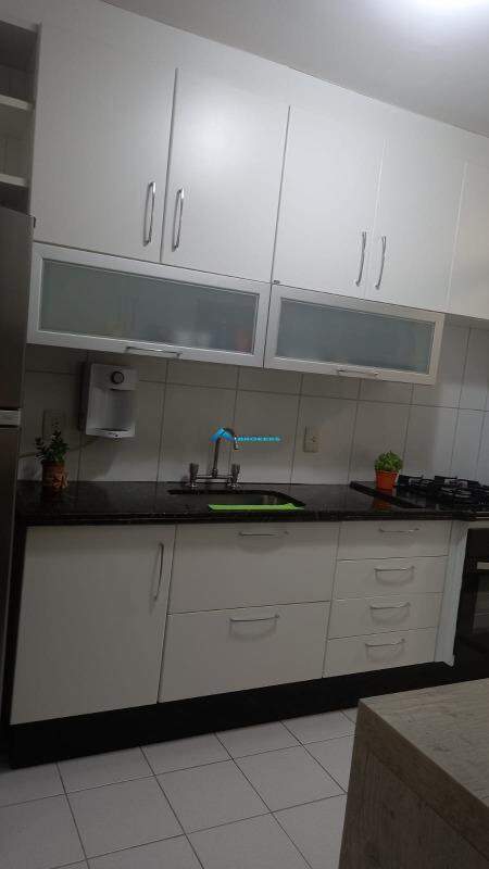 Apartamento à venda com 3 quartos, 90m² - Foto 9