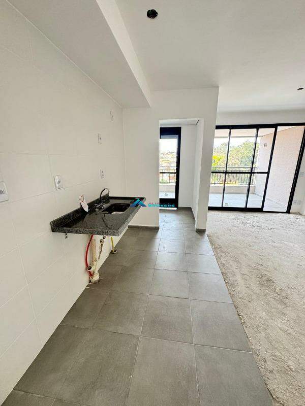 Apartamento à venda com 3 quartos, 90m² - Foto 2