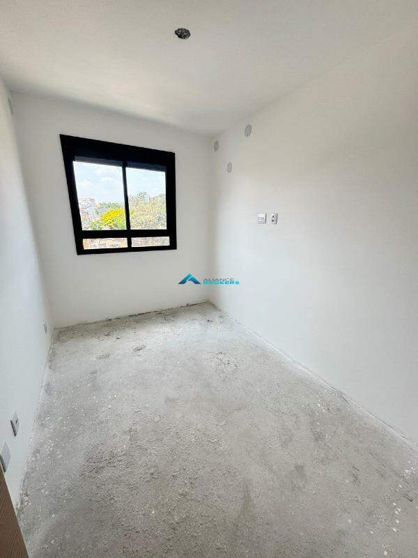 Apartamento à venda com 3 quartos, 90m² - Foto 12