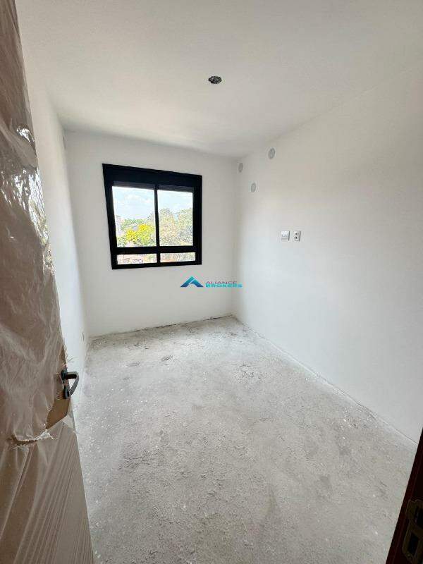 Apartamento à venda com 3 quartos, 90m² - Foto 8