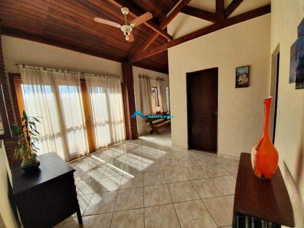 Casa de Condomínio à venda, 320m² - Foto 9