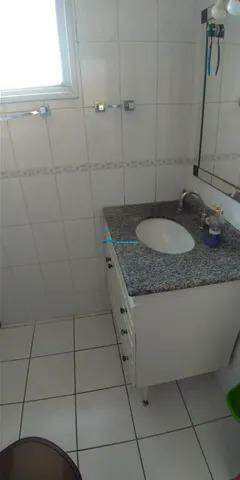 Apartamento à venda com 2 quartos, 67m² - Foto 11