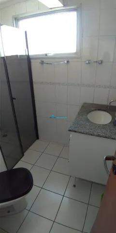 Apartamento à venda com 2 quartos, 67m² - Foto 10