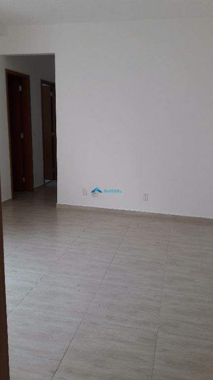 Apartamento à venda com 2 quartos, 47m² - Foto 4