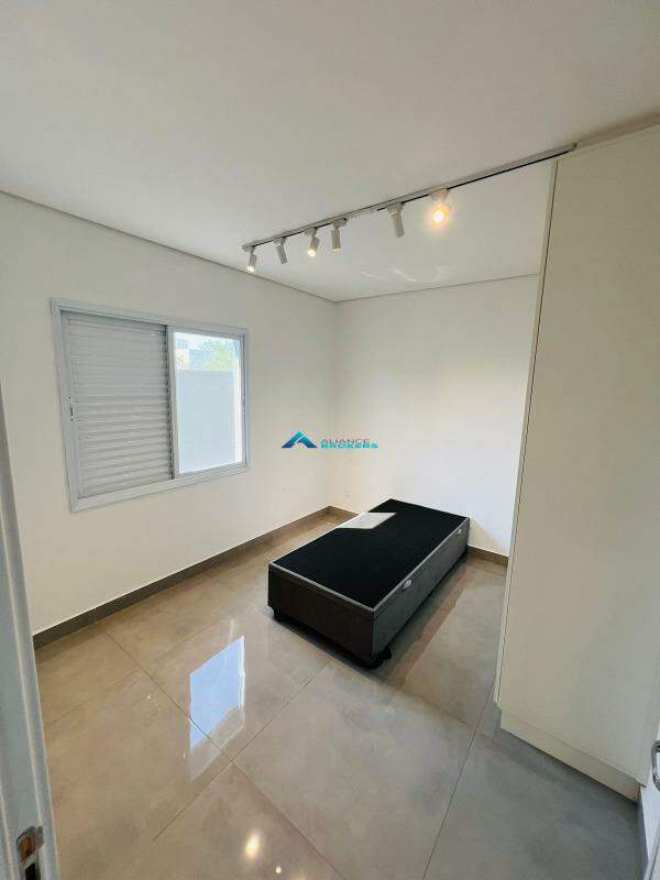 Casa de Condomínio à venda, 210m² - Foto 18