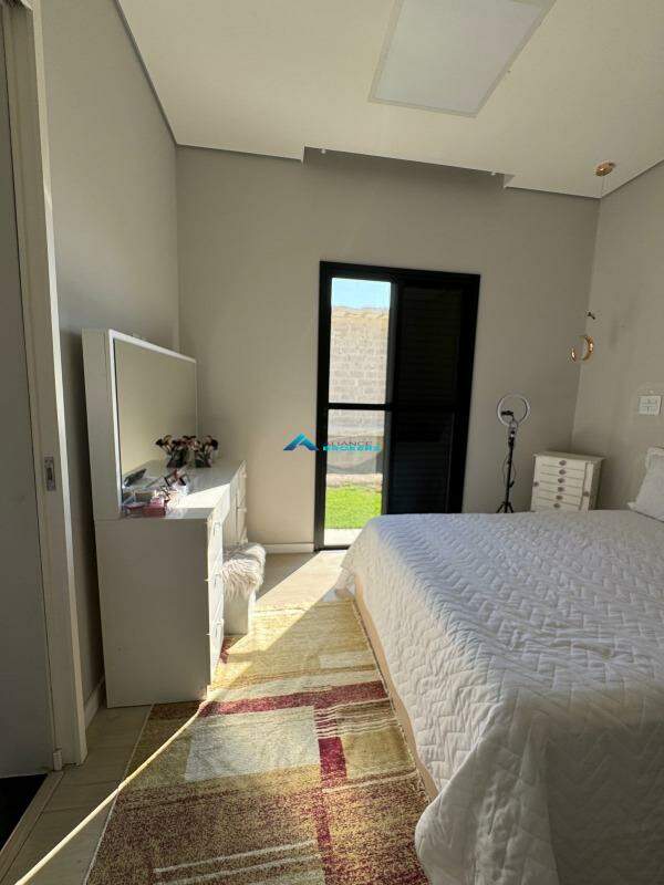 Casa de Condomínio à venda com 3 quartos, 187m² - Foto 11