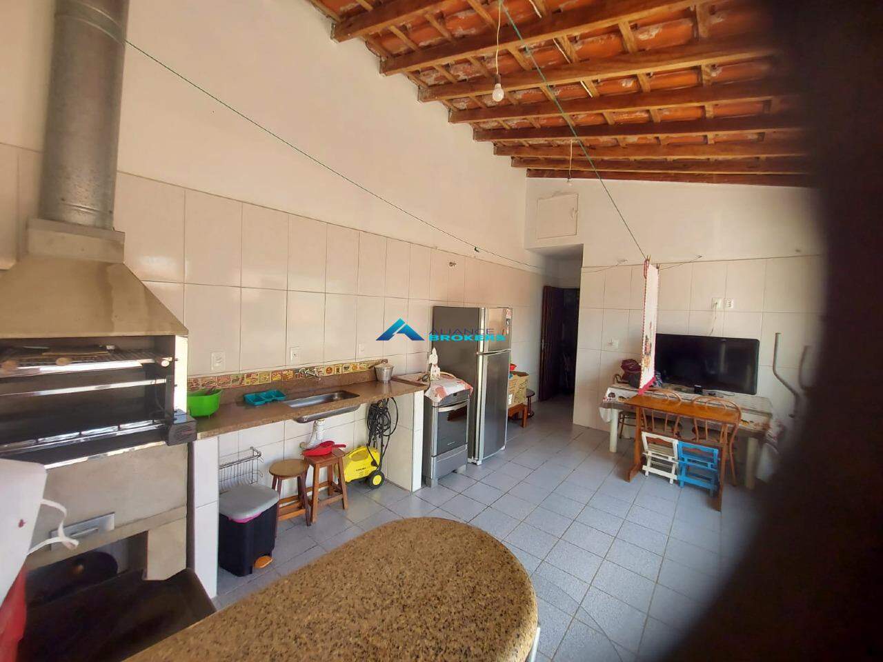 Casa à venda com 2 quartos, 151m² - Foto 10