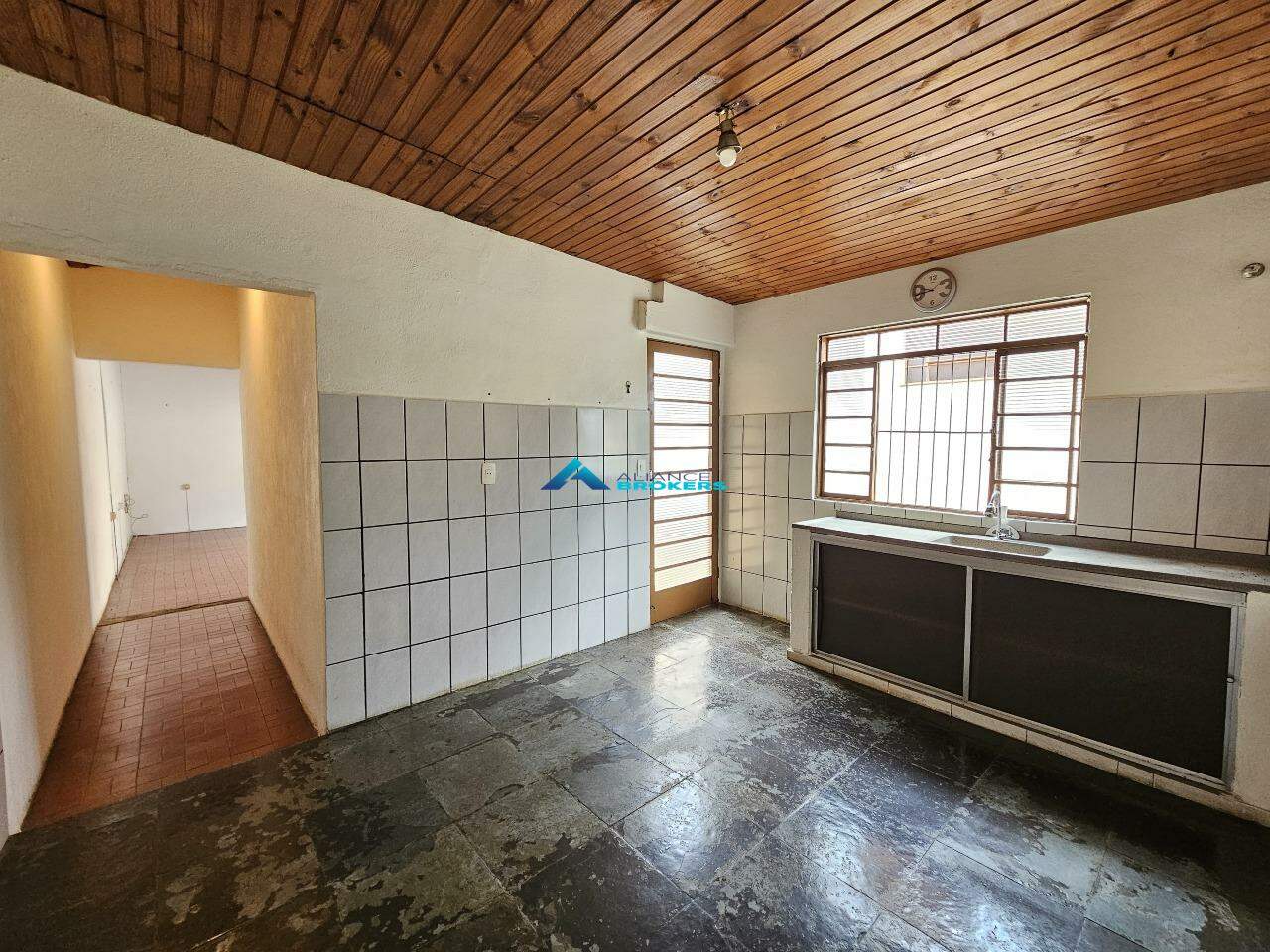 Casa à venda com 5 quartos, 297m² - Foto 14