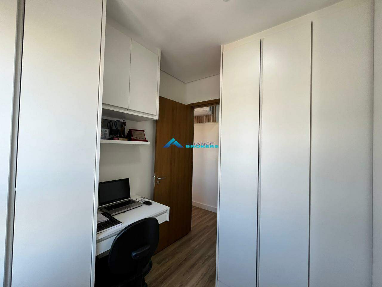 Apartamento à venda com 2 quartos, 74m² - Foto 21