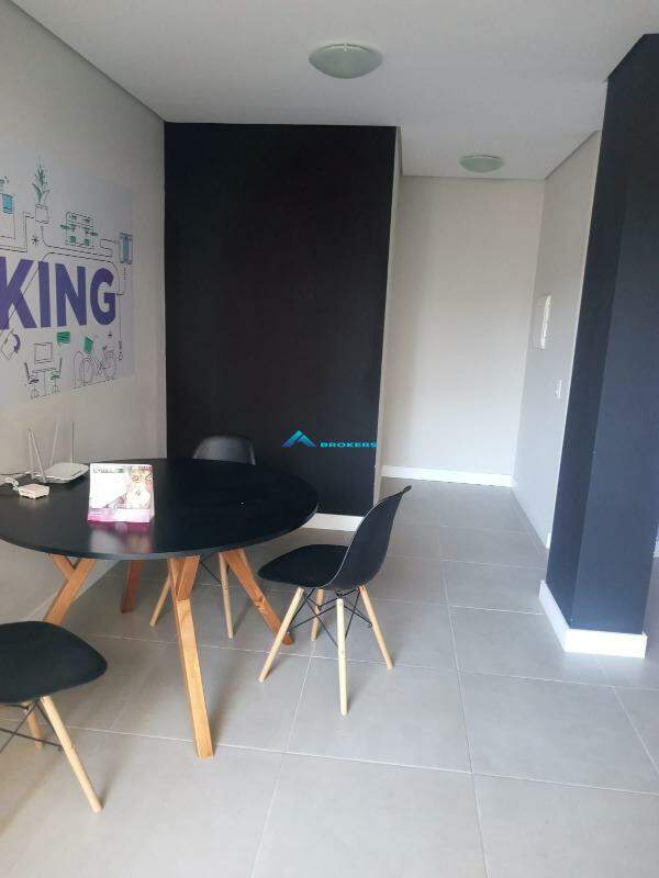 Apartamento à venda com 2 quartos, 44m² - Foto 10