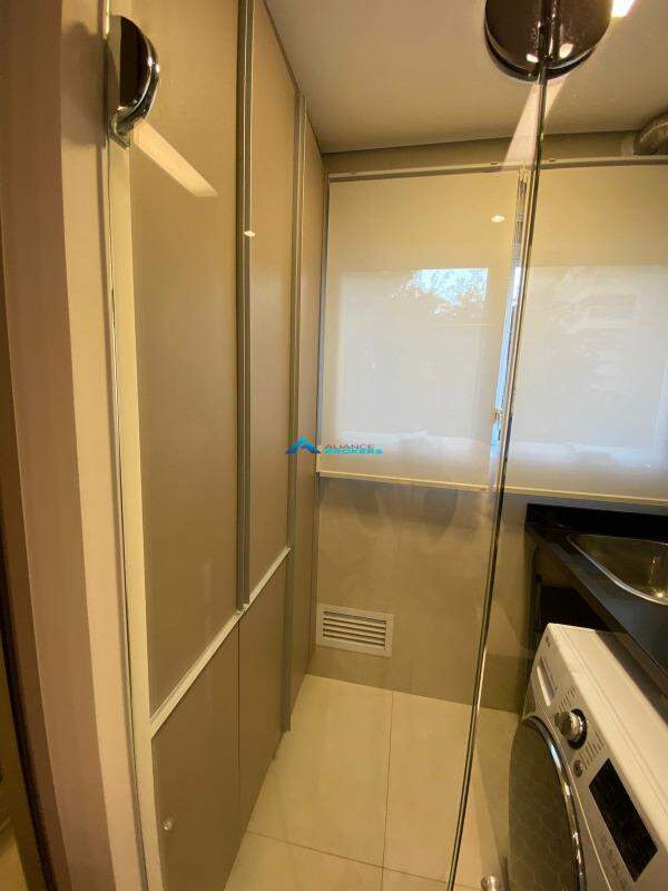 Apartamento à venda com 3 quartos, 92m² - Foto 13