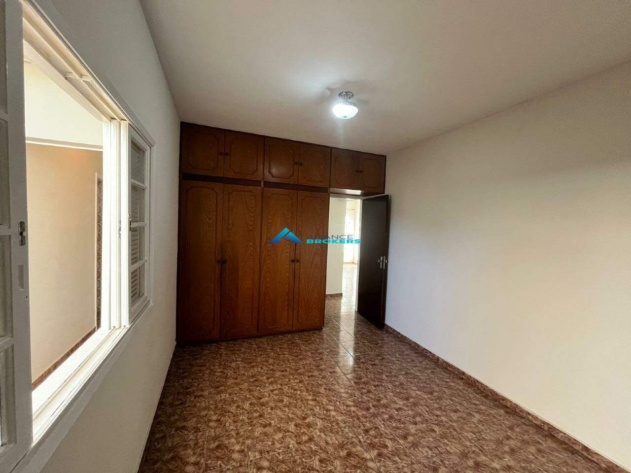 Casa à venda com 3 quartos, 177m² - Foto 12