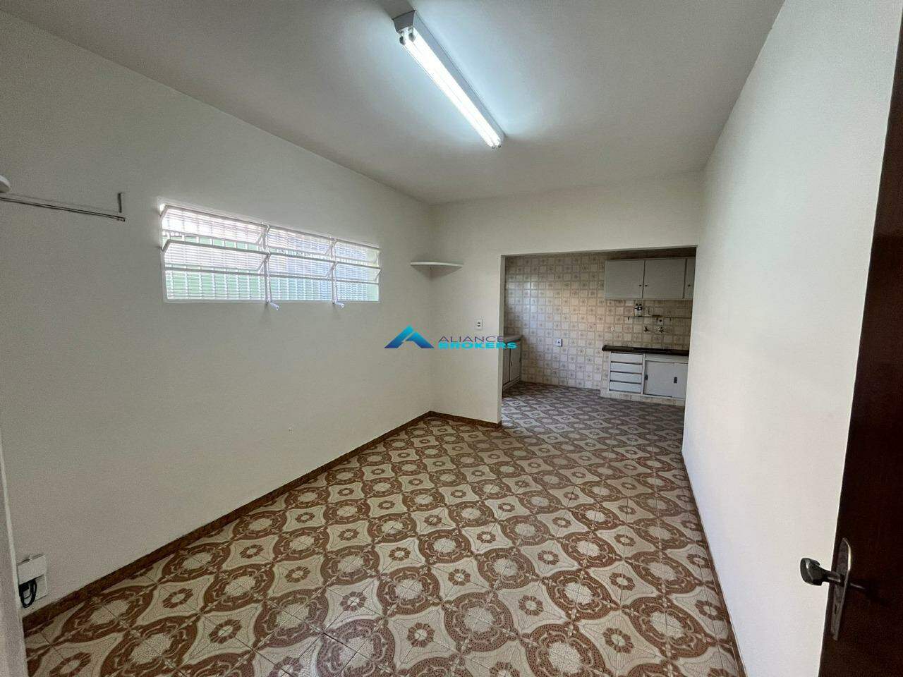 Casa à venda com 3 quartos, 177m² - Foto 6