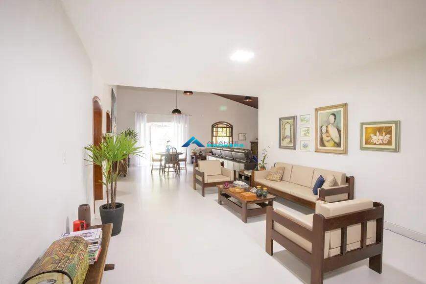 Casa à venda com 4 quartos, 600m² - Foto 8