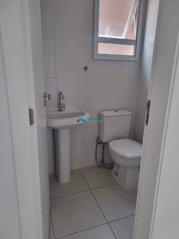 Apartamento à venda com 2 quartos, 66m² - Foto 17