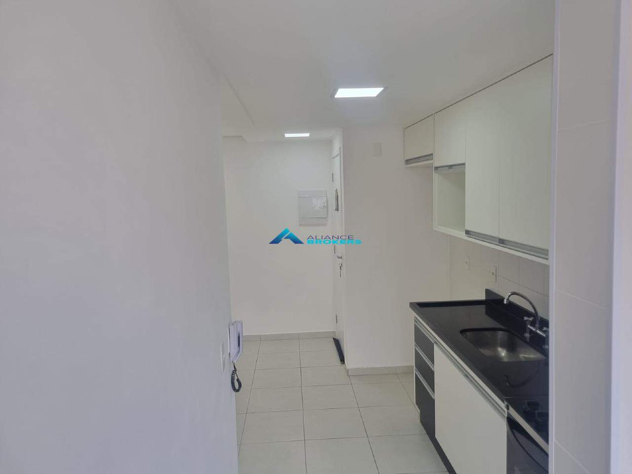 Apartamento à venda com 2 quartos, 66m² - Foto 12