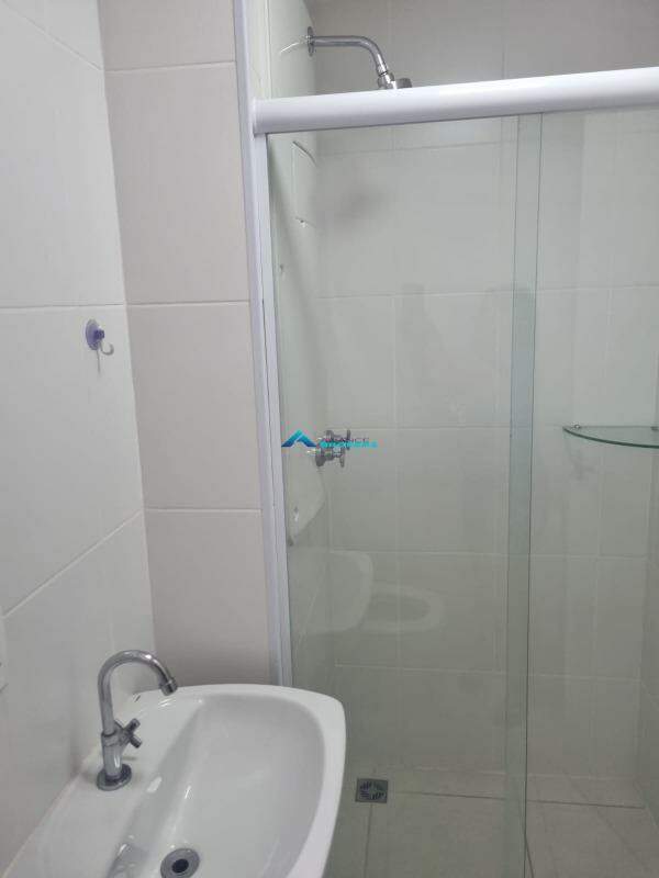 Apartamento à venda com 2 quartos, 66m² - Foto 25