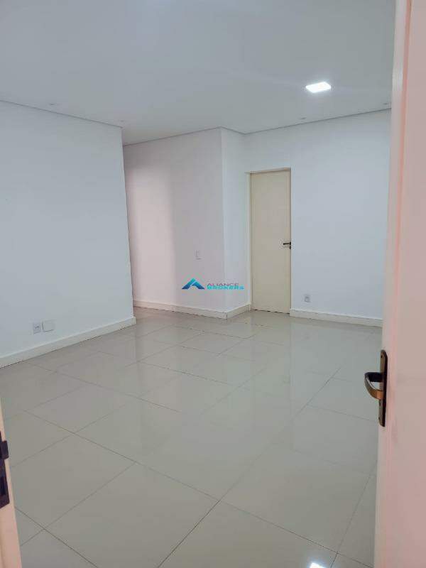 Apartamento à venda com 3 quartos, 72m² - Foto 3