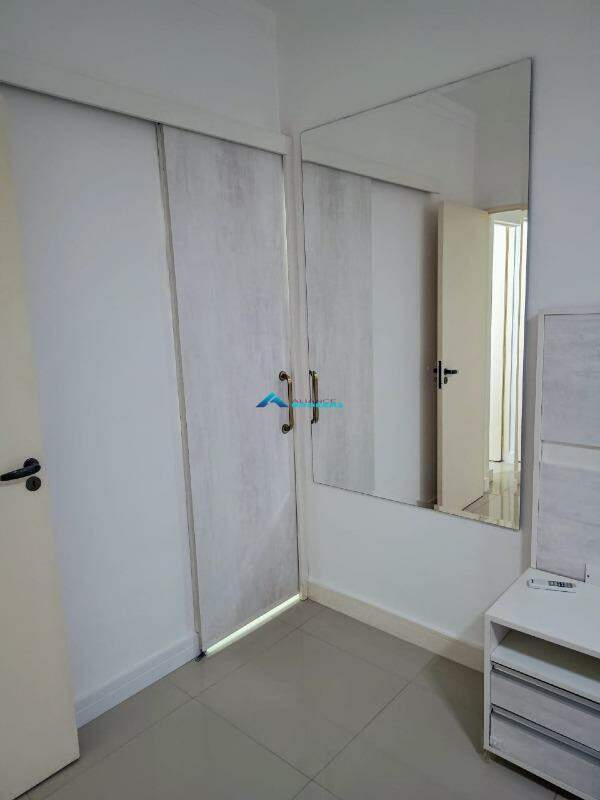 Apartamento à venda com 3 quartos, 72m² - Foto 19