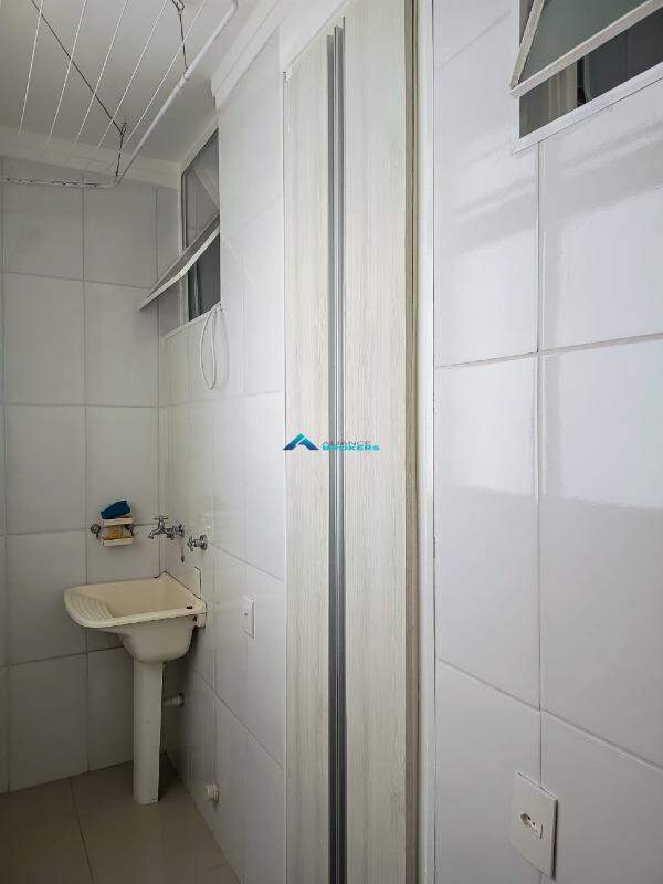 Apartamento à venda com 3 quartos, 72m² - Foto 13