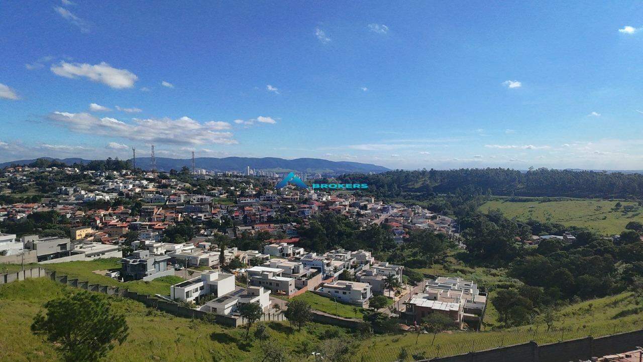 Casa à venda com 3 quartos, 189m² - Foto 4