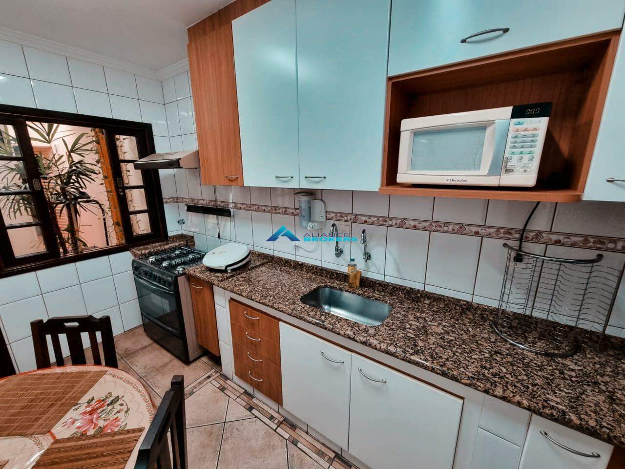 Casa à venda com 4 quartos, 185m² - Foto 17