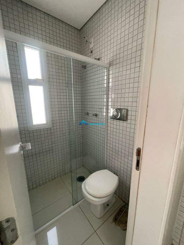 Casa de Condomínio à venda com 4 quartos, 270m² - Foto 10