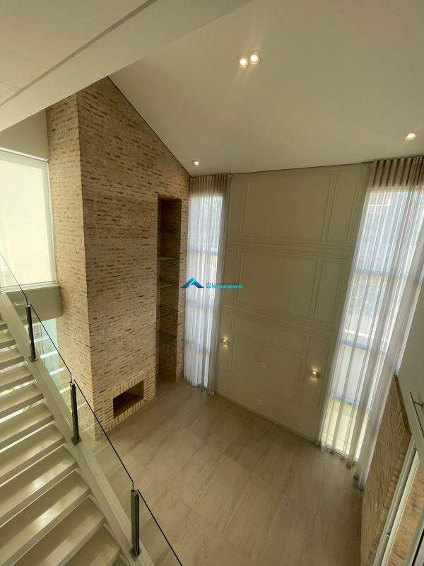 Casa de Condomínio à venda com 4 quartos, 270m² - Foto 14