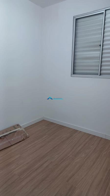 Apartamento à venda com 3 quartos, 69m² - Foto 2