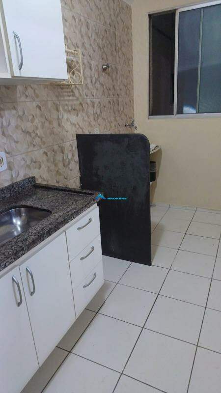 Apartamento à venda com 3 quartos, 69m² - Foto 4