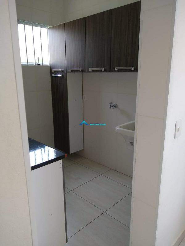 Fazenda à venda com 3 quartos, 241m² - Foto 2